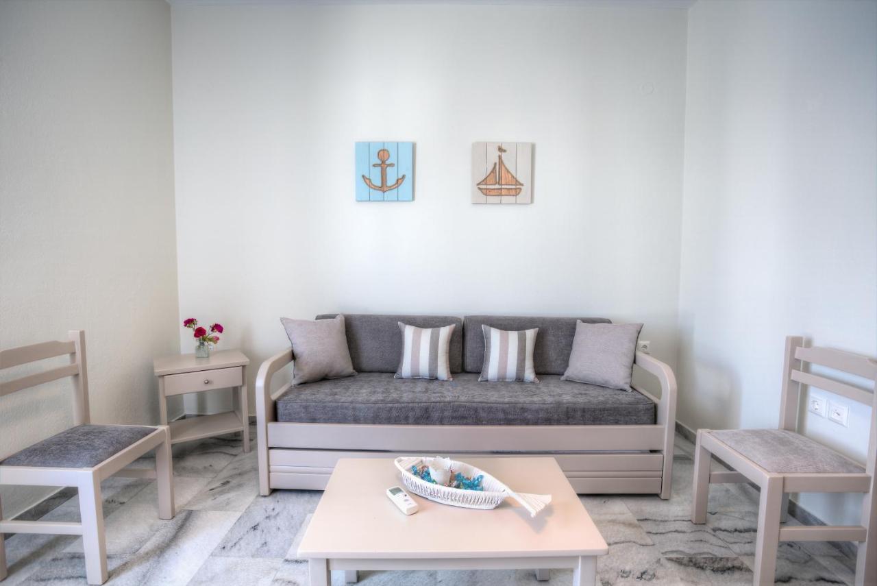 Heart Of Paros Apartments 外观 照片