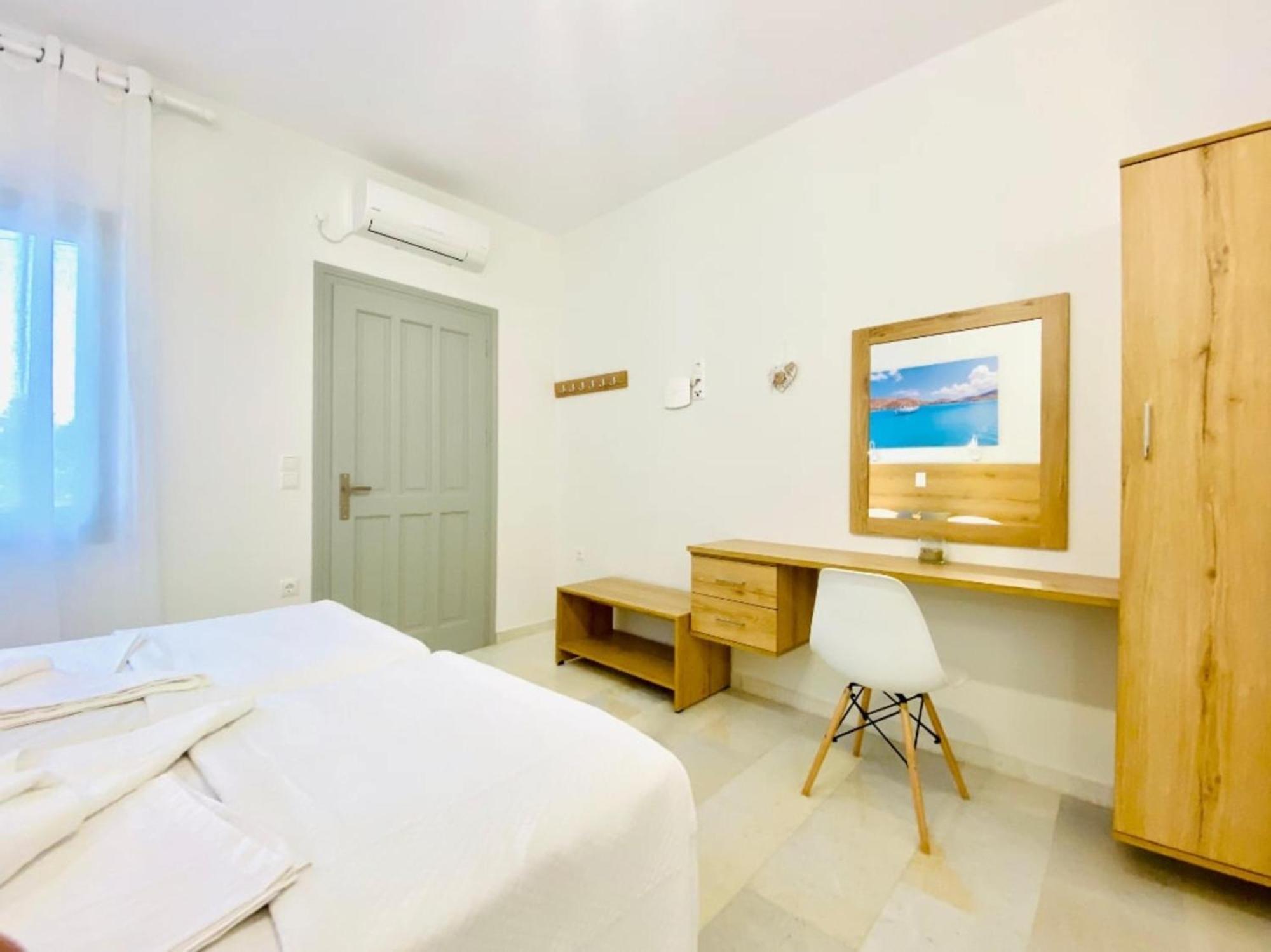 Heart Of Paros Apartments 外观 照片