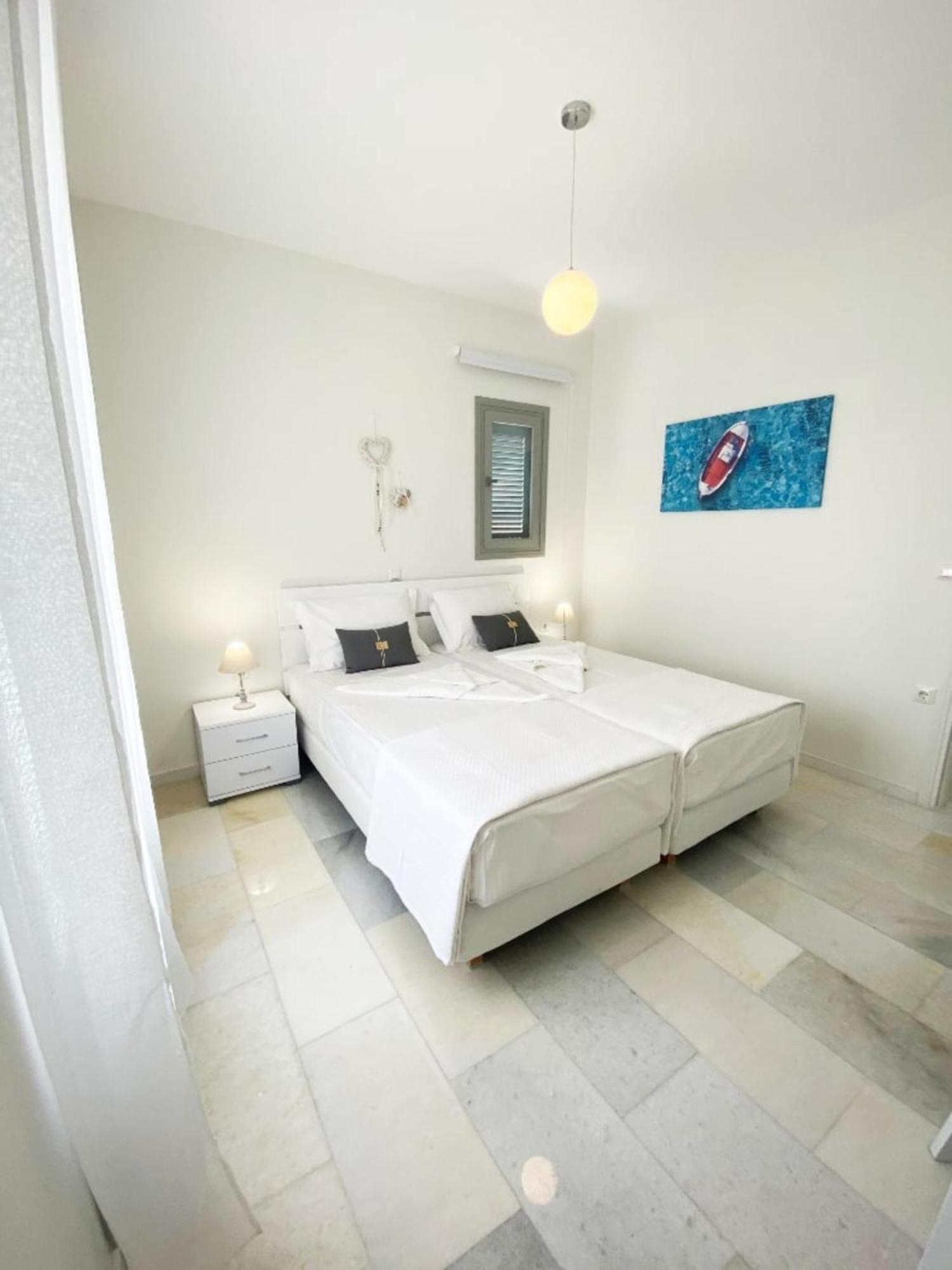 Heart Of Paros Apartments 外观 照片