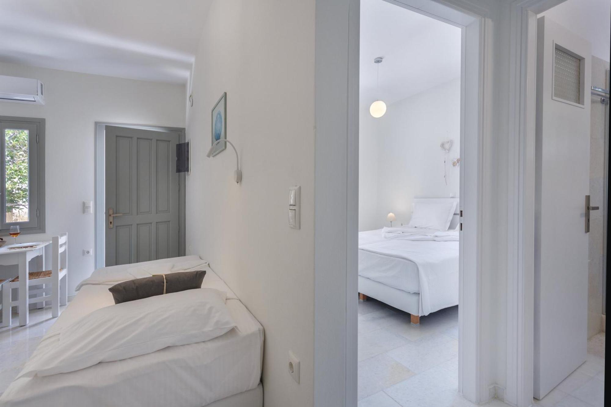 Heart Of Paros Apartments 外观 照片