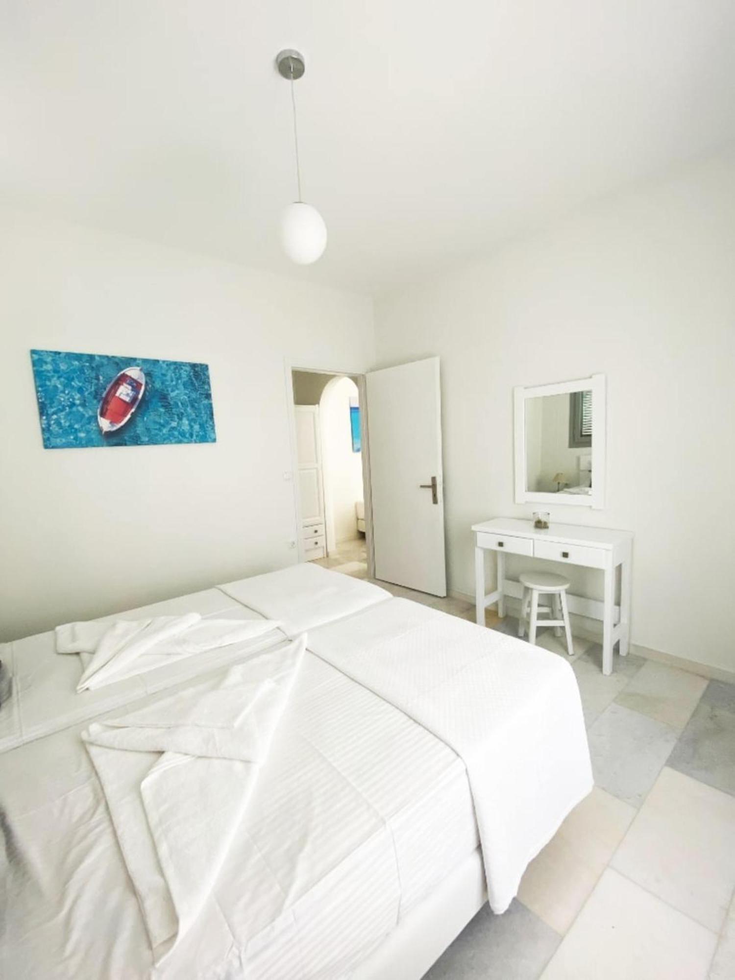 Heart Of Paros Apartments 外观 照片