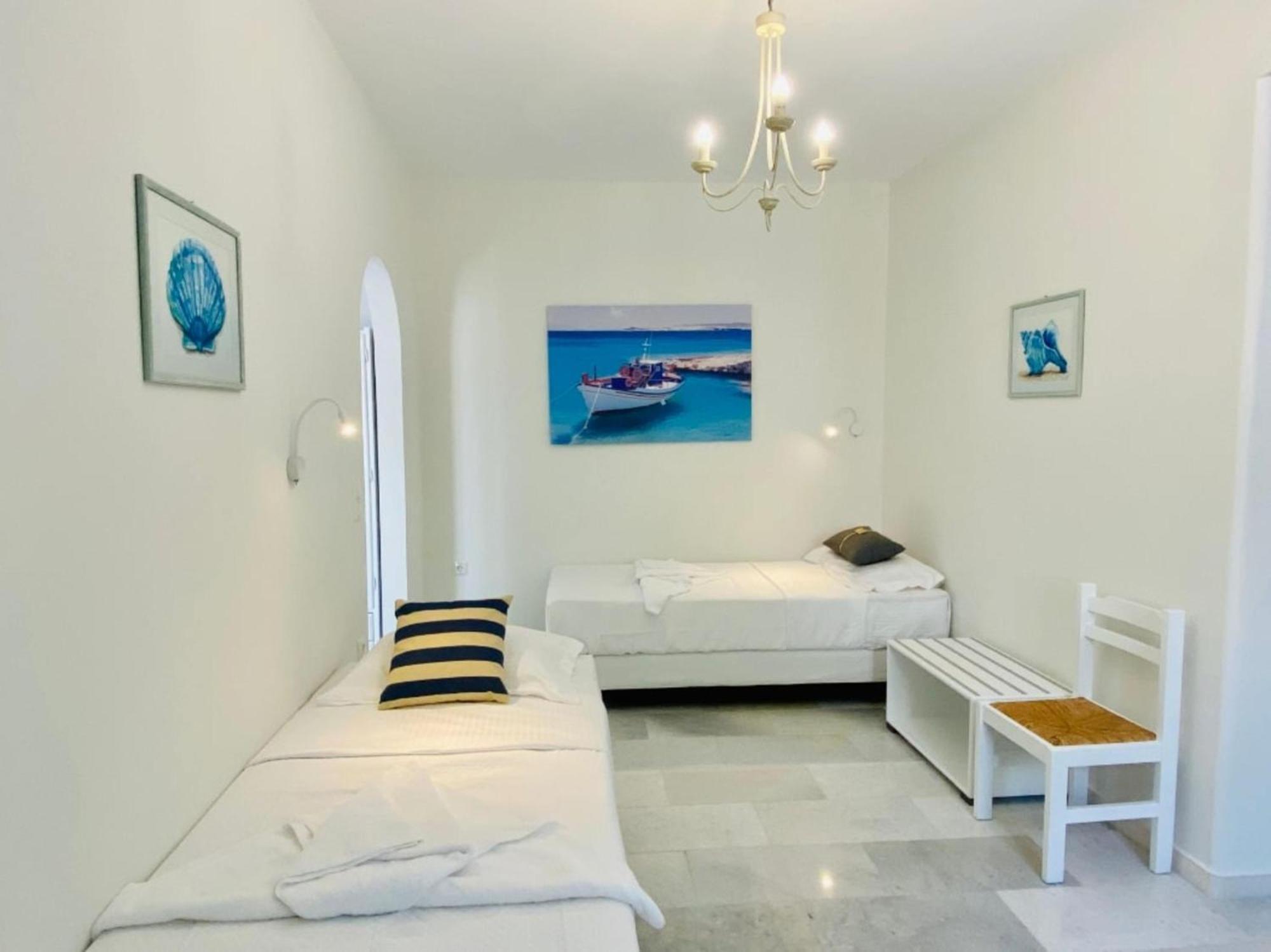 Heart Of Paros Apartments 外观 照片