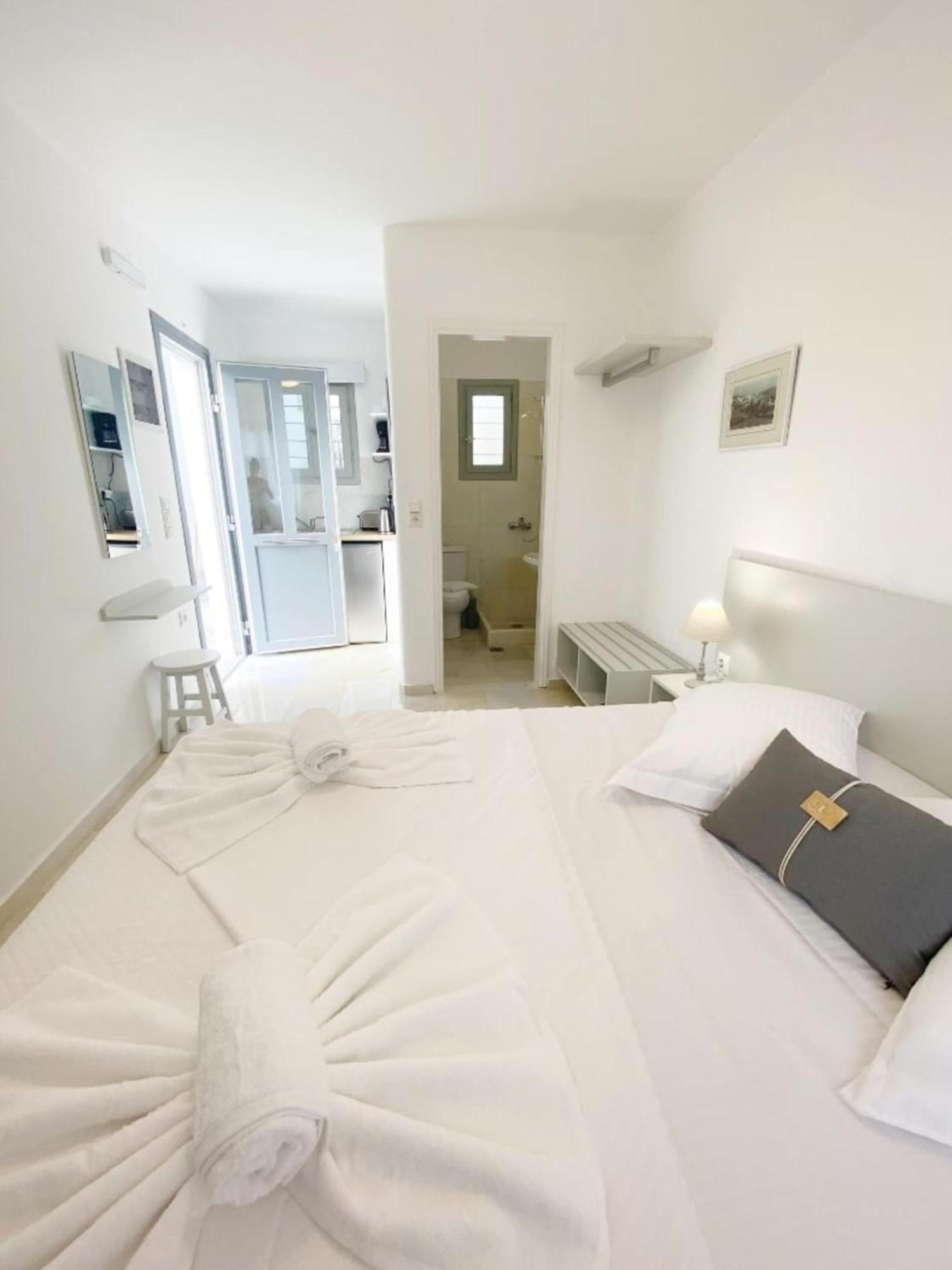 Heart Of Paros Apartments 外观 照片