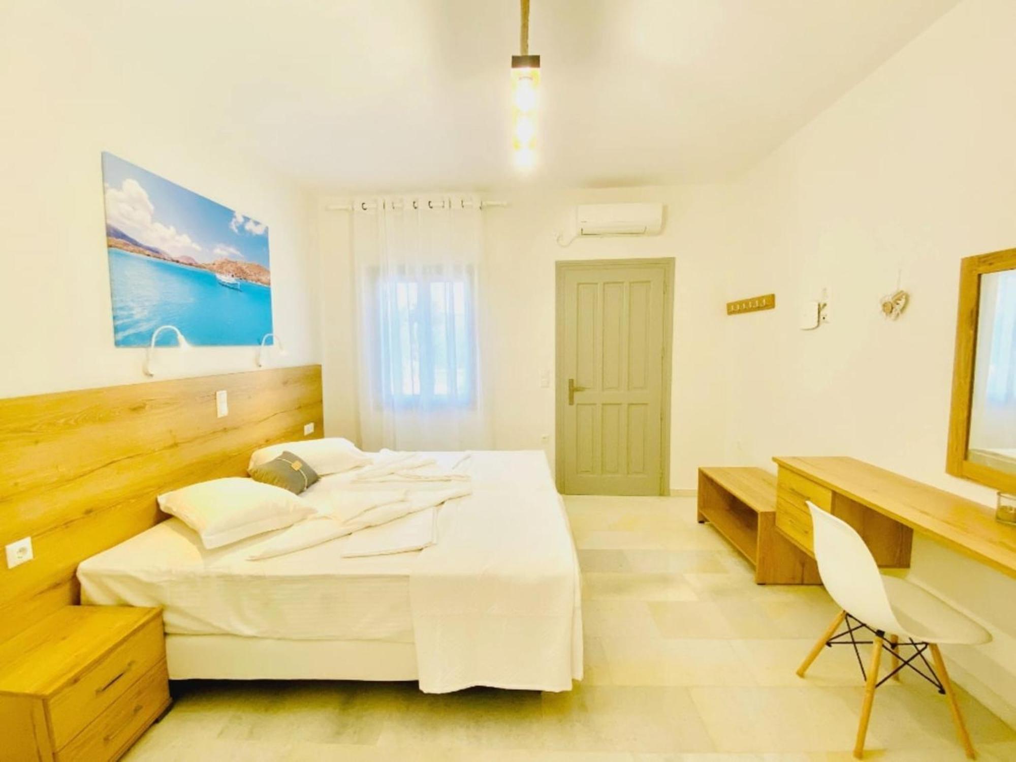 Heart Of Paros Apartments 外观 照片