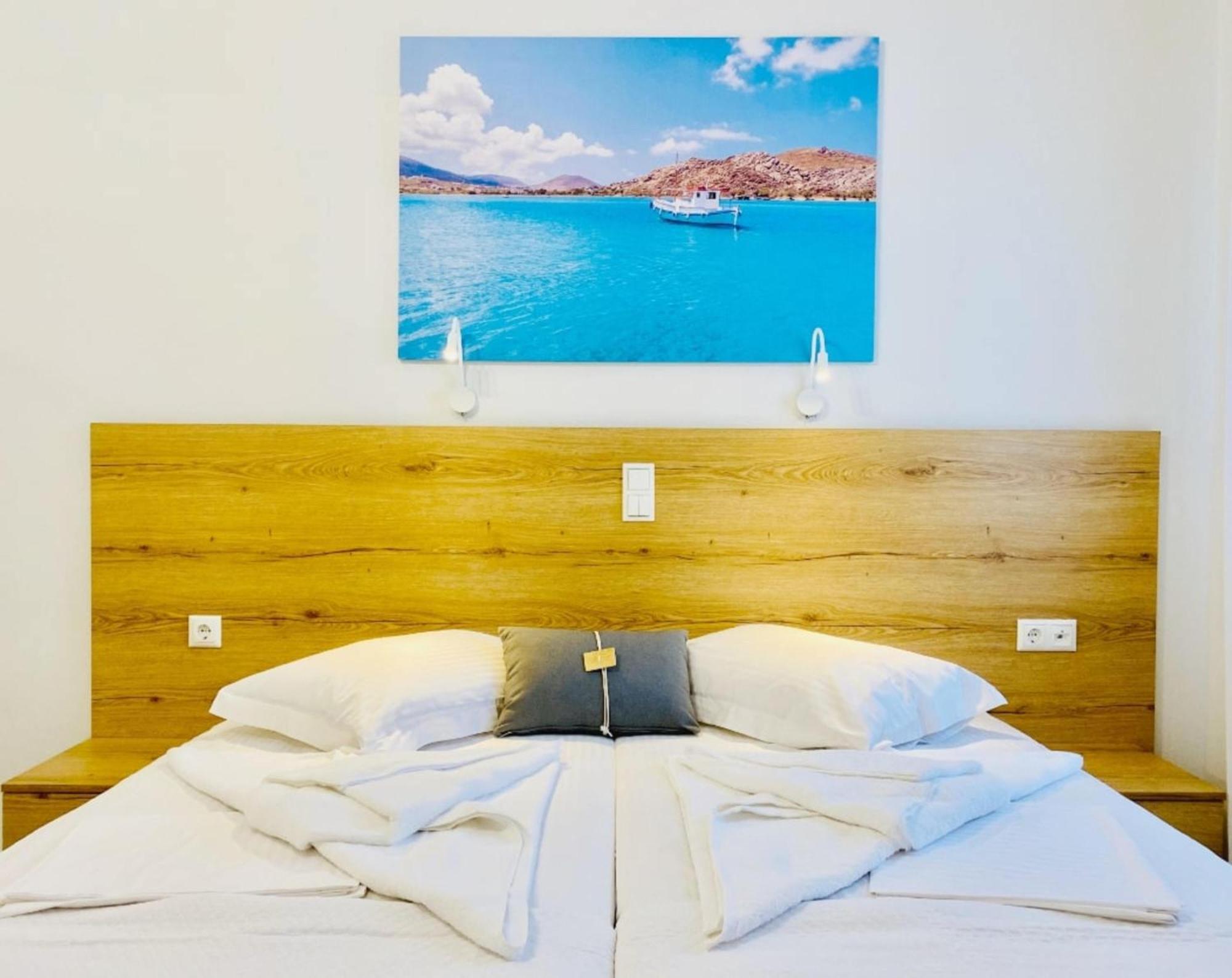 Heart Of Paros Apartments 外观 照片